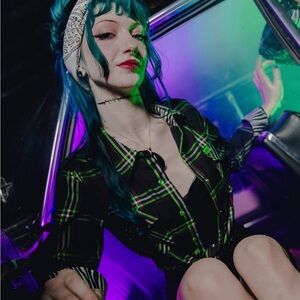 Dixxon Women’s Frankie Green and Black Plaid flannel shirt